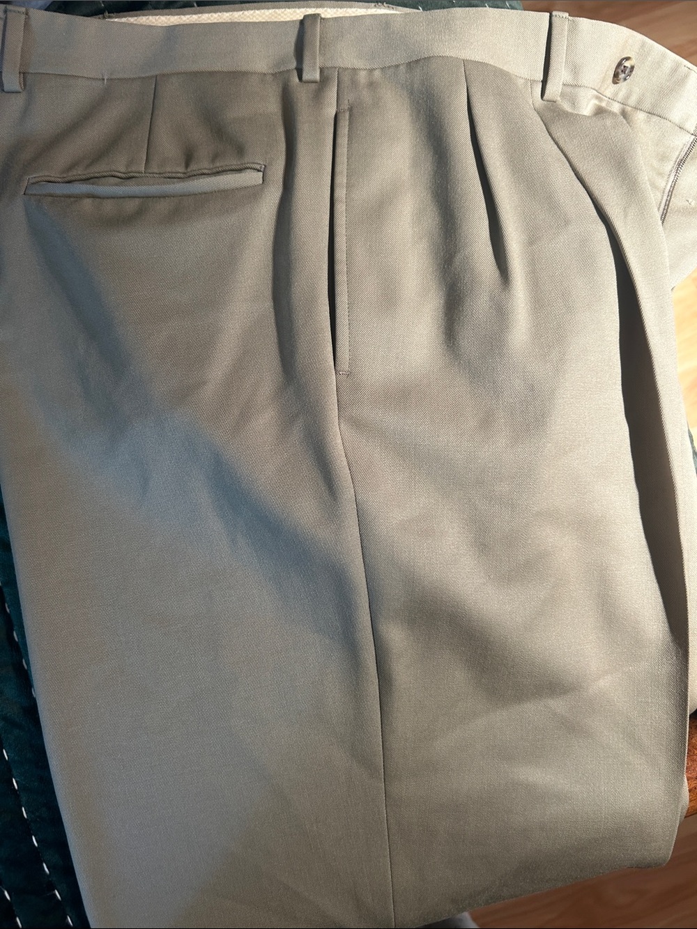 Nordstrom Men's Khaki Pleated Dress Pants - Light Tan